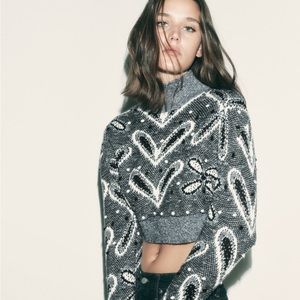 Pompom Jacquard crop sweater